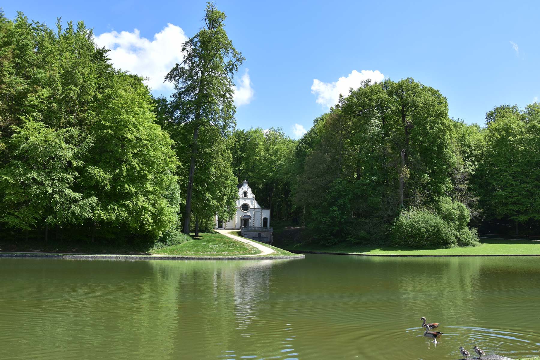 Sint-Gertrudiskapel aan het Kasteel van Gaasbeek