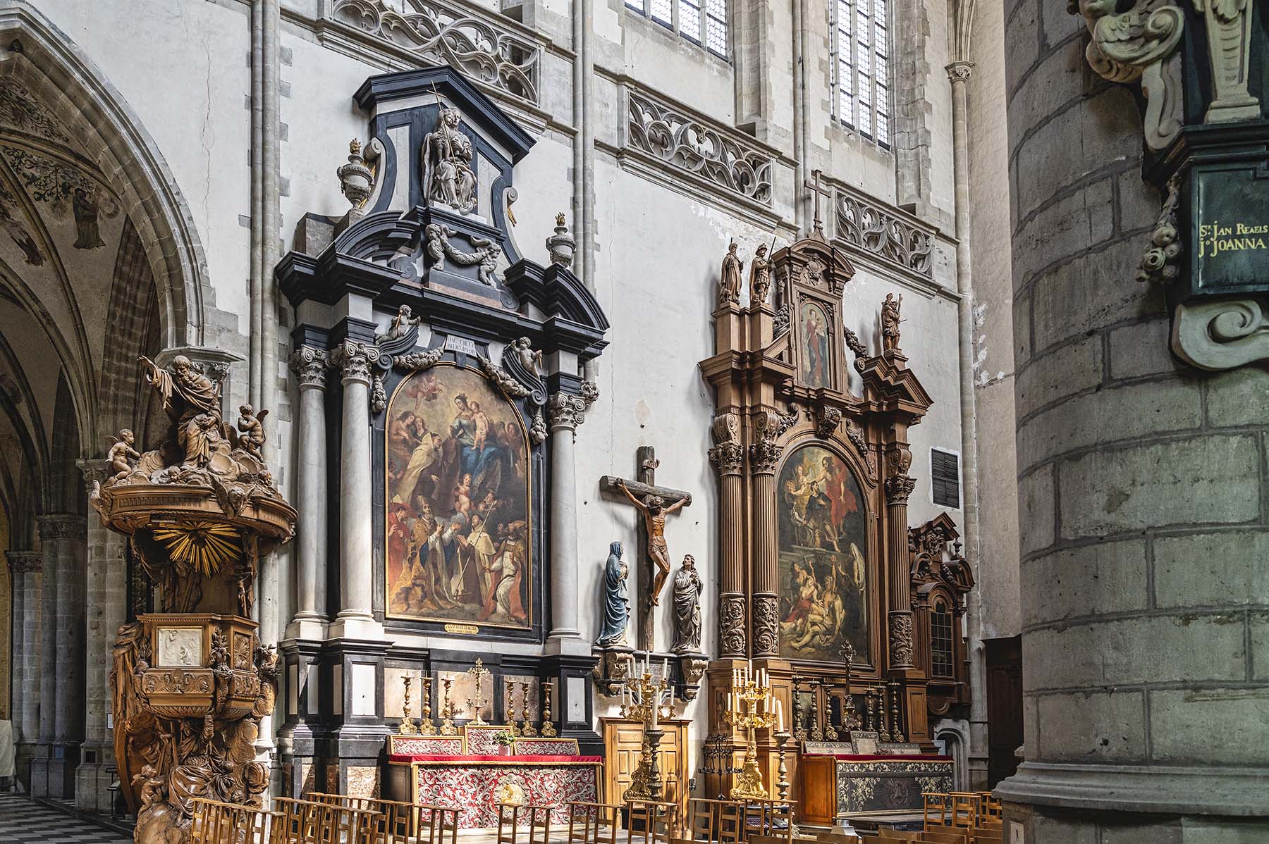 Sint-Martinuskerk Aalst (interieur)