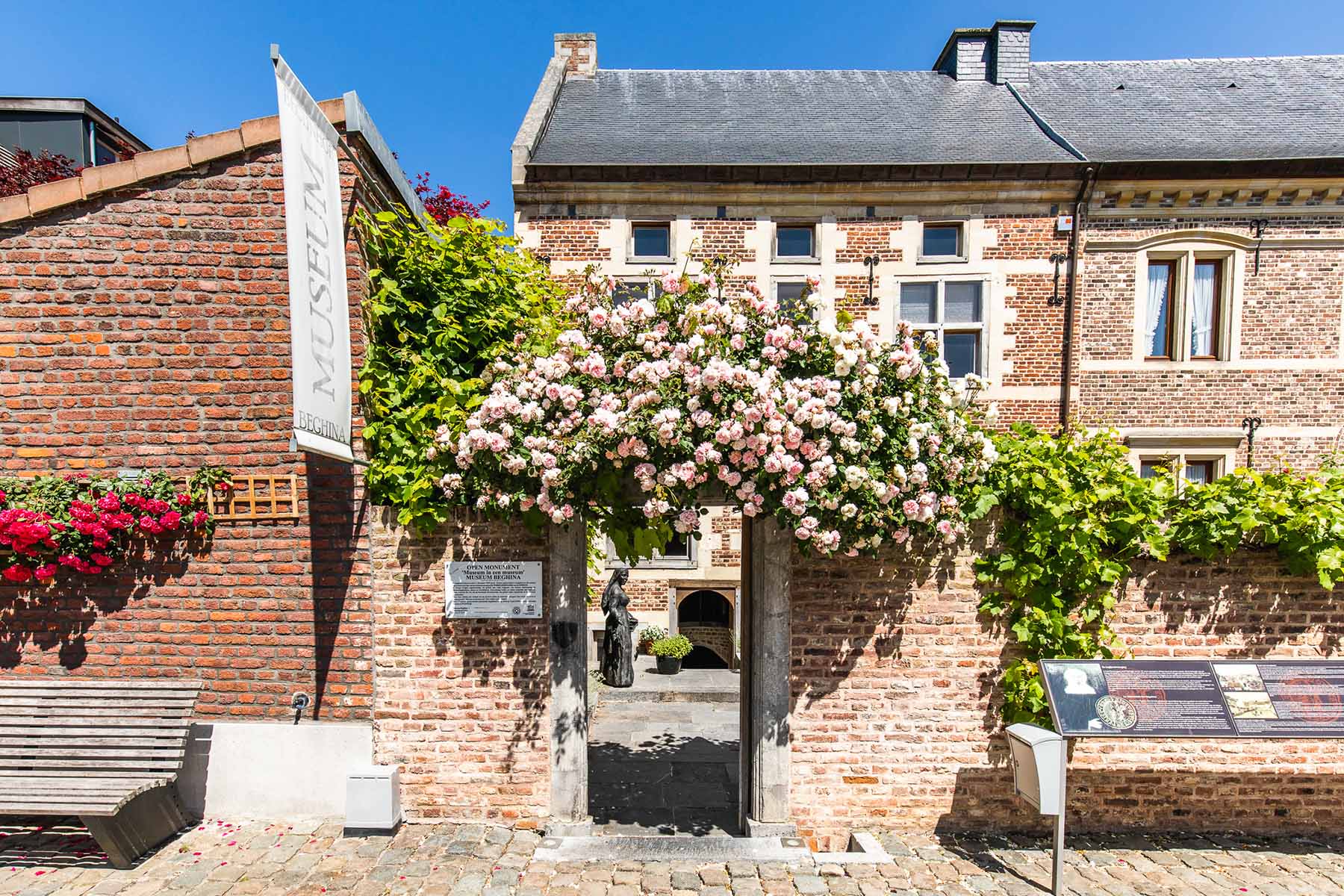 Begijnhofmuseum Beghina in Tongeren