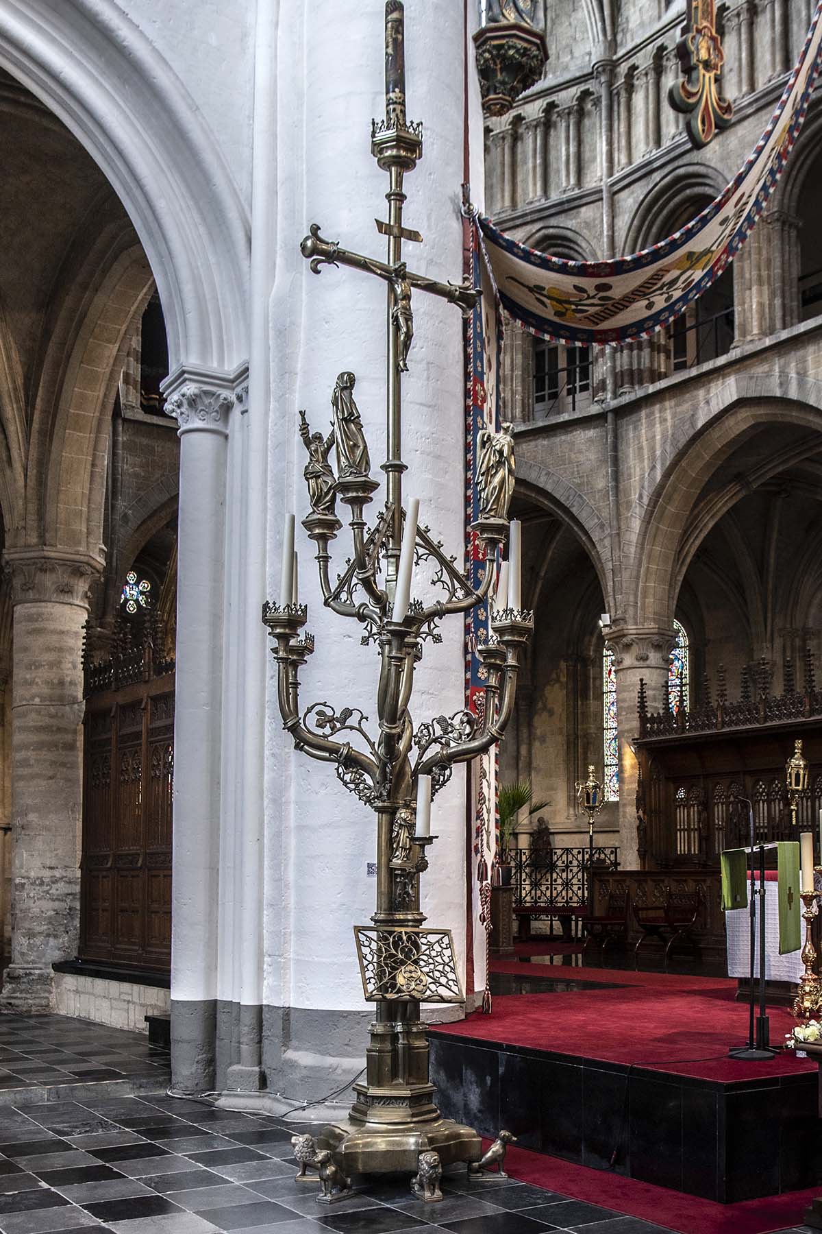 Zoutleeuw Reyndere I Van Thienen Paaskandelaar