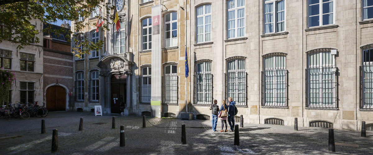 De gevel van het museum Plantijn-Moretus
